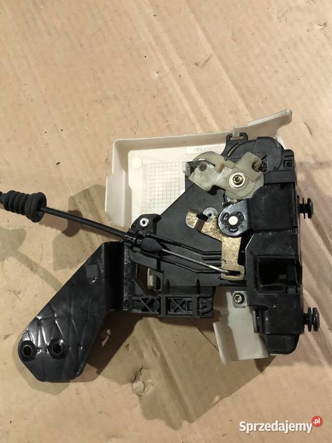 Zamek drzwi przednich lewy i prawy Volkswagen T5 Nowy Sącz