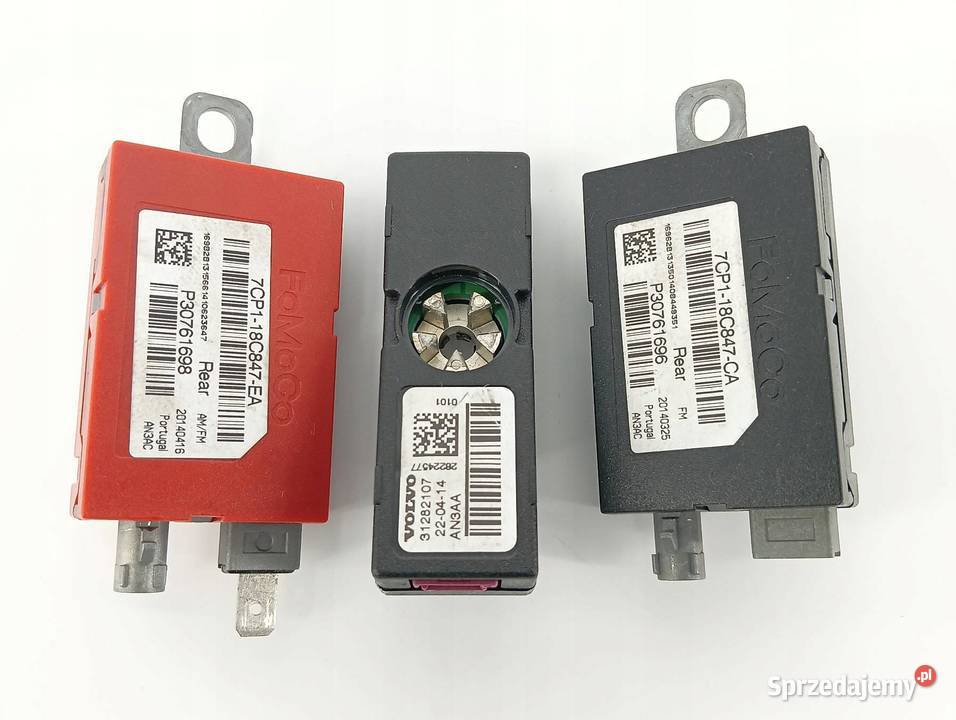 WZMACNIACZ KOMPLET 7CP118C847EA 31282107 osobowe