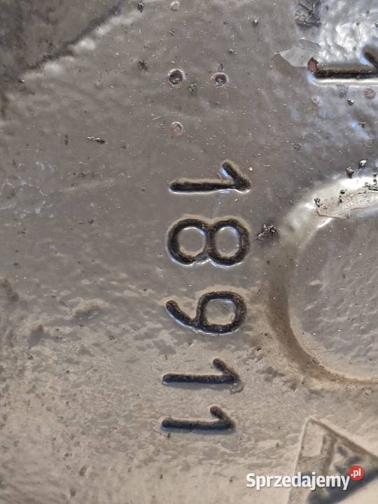 Zwolnica zwrotnica 18911 piasta półoś CLAAS sprzedam