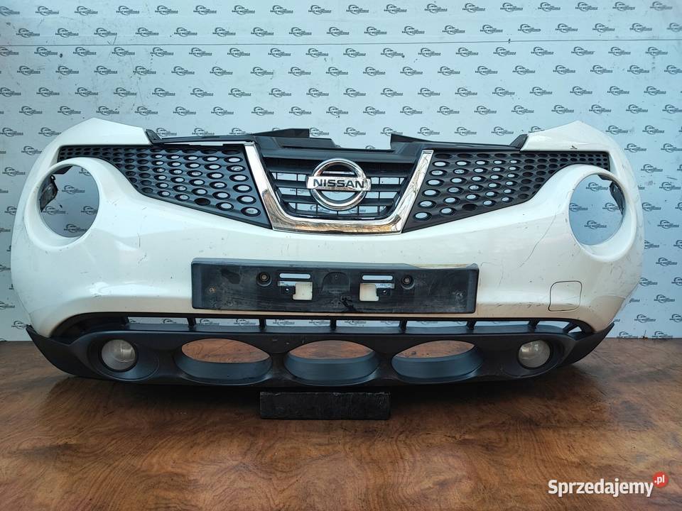 NISSAN JUKE 10r zderzak przód
