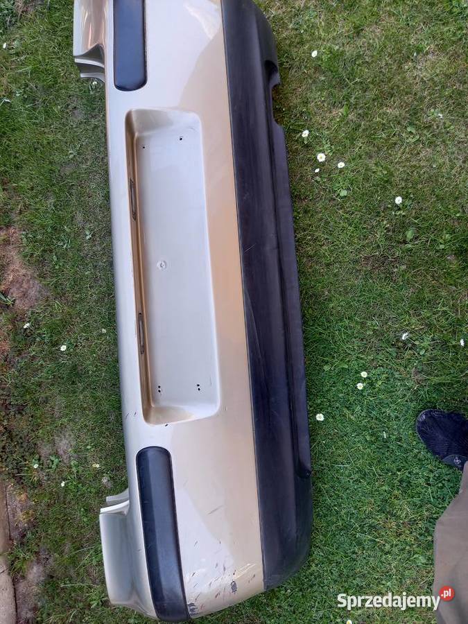 Zderzak tylny do golfa 4 lakier LA1W oryginalny sprzedam