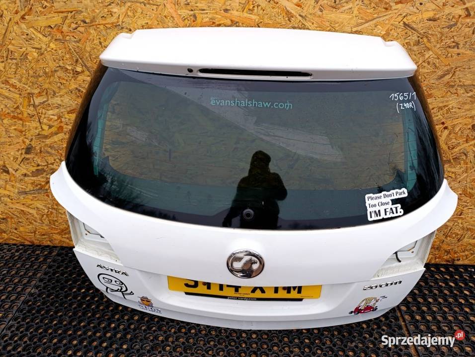 OPEL ASTRA J KOMBI 5D KLAPA TYŁ Z40R Zbierkowo