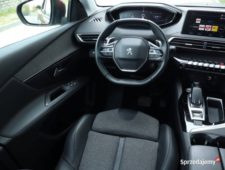 Peugeot 3008 12 PureTech elektrycznie ustawiane fotele Łódź