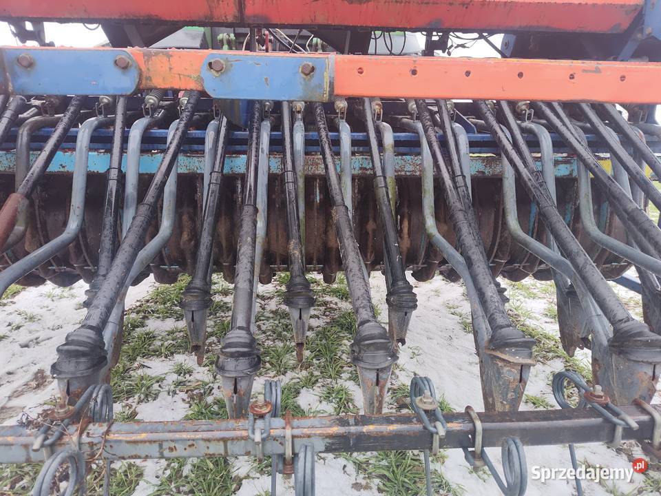 Siewnik nabudowany z broną Nordsten zachodniopomorskie Barlinek