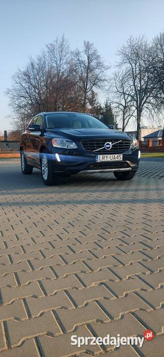 Volvo xc60 T5 AWD 2016 nieuszkodzony sprzedam