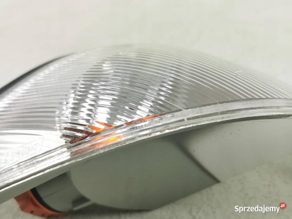 KIERUNKOWSKAZ PRAWY PRZÓD SUBARU JUSTY II 2003 Kierunkowskazy lubelskie