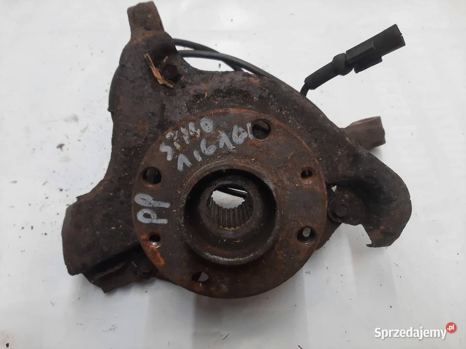 Fiat Stilo 14 16 16V piasta zwrotnica prawa Ksawerów sprzedam