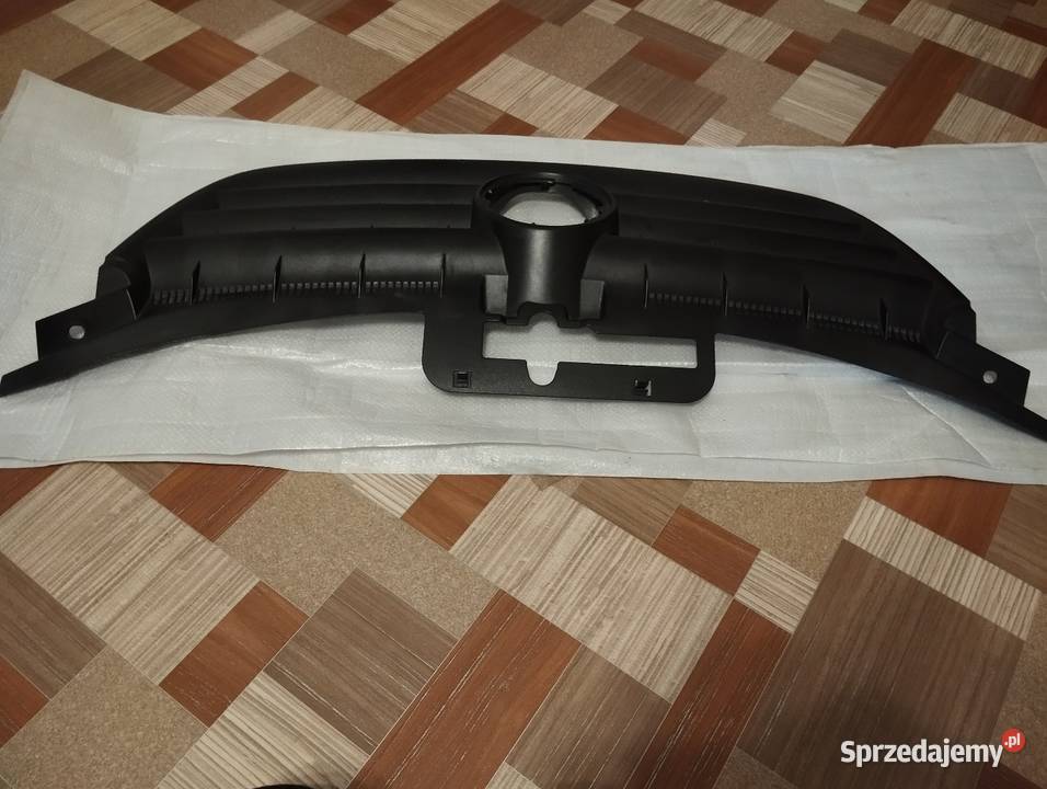 Oryginalny gril atrapa do VW Caddy III Rok produkcji 2008 Gliwice