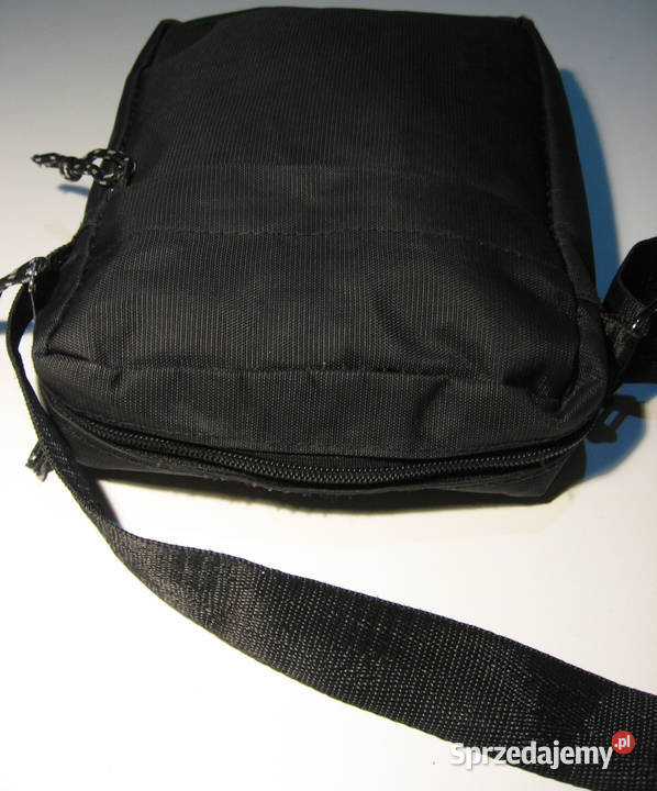 Mała torba na ramię 21x17x7 17cm Torby i torebki warmińsko-mazurskie