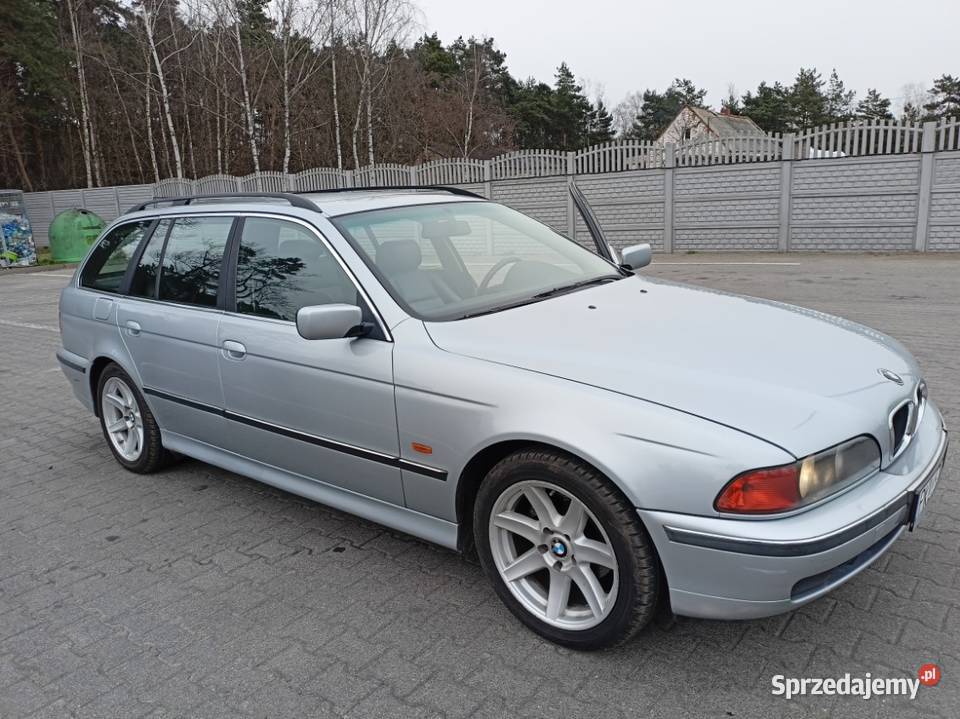 BMW E39 20 Benzyna 150 1999r Seria 5 Koło sprzedam