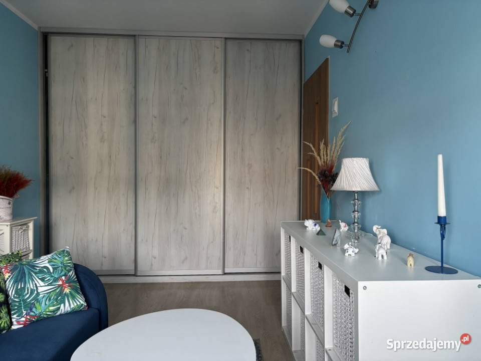dwupokojowe jasne mieszkanie dwustronne 4019 m2 balkon Skierniewice sprzedam