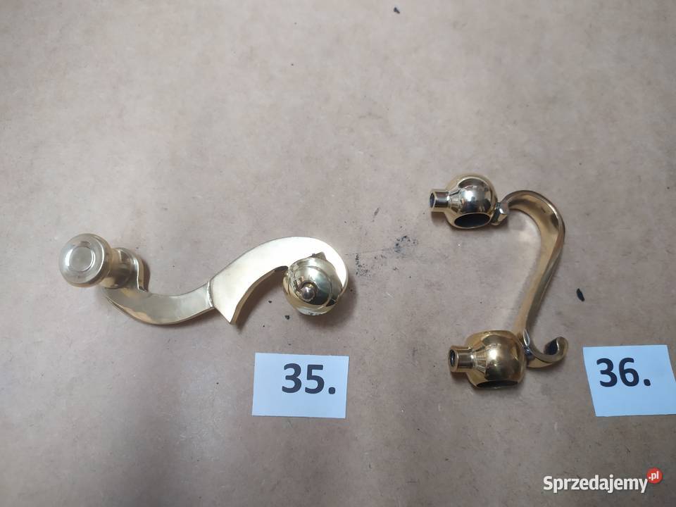 Zawrotnica Bagnetsztanga zabytkowe zamknięcia