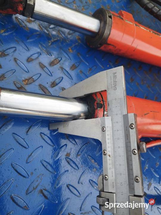 Siłownik hydrauliczny tłok Złożony 120 Strzyżew