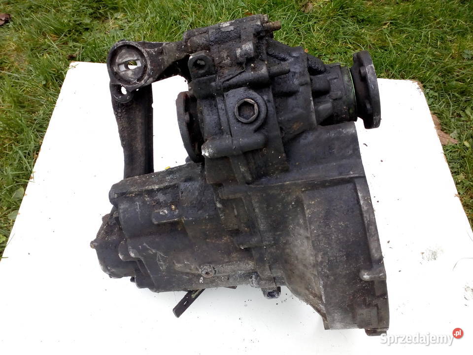 Skrzynia biegów VW golf II 1990 Diesel 16 Rzeszów sprzedam
