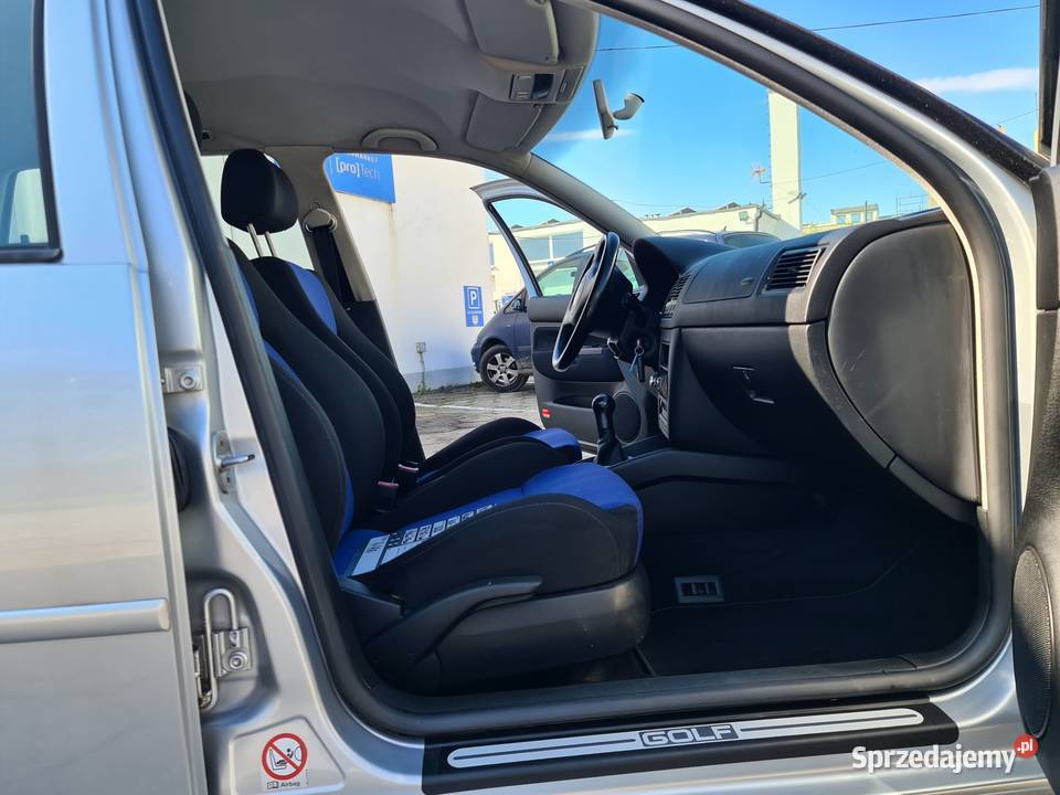 Volkswagen Golf IV 14 benzyna 139000 isofix