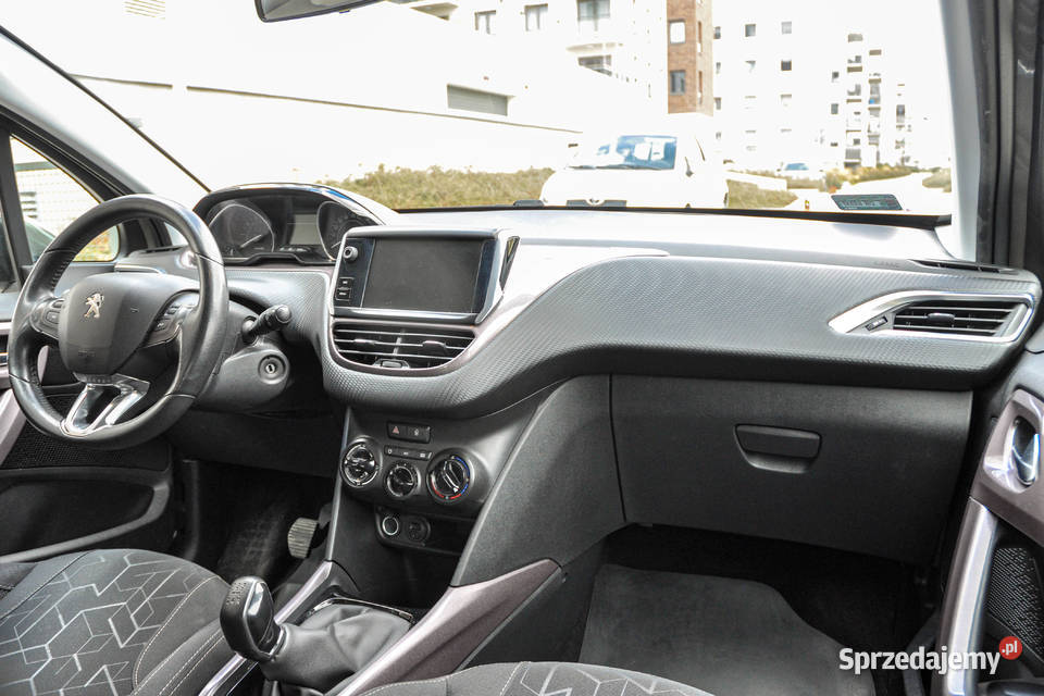 Peugeot 2008 16 120 Salon Bezwypadkowy 70