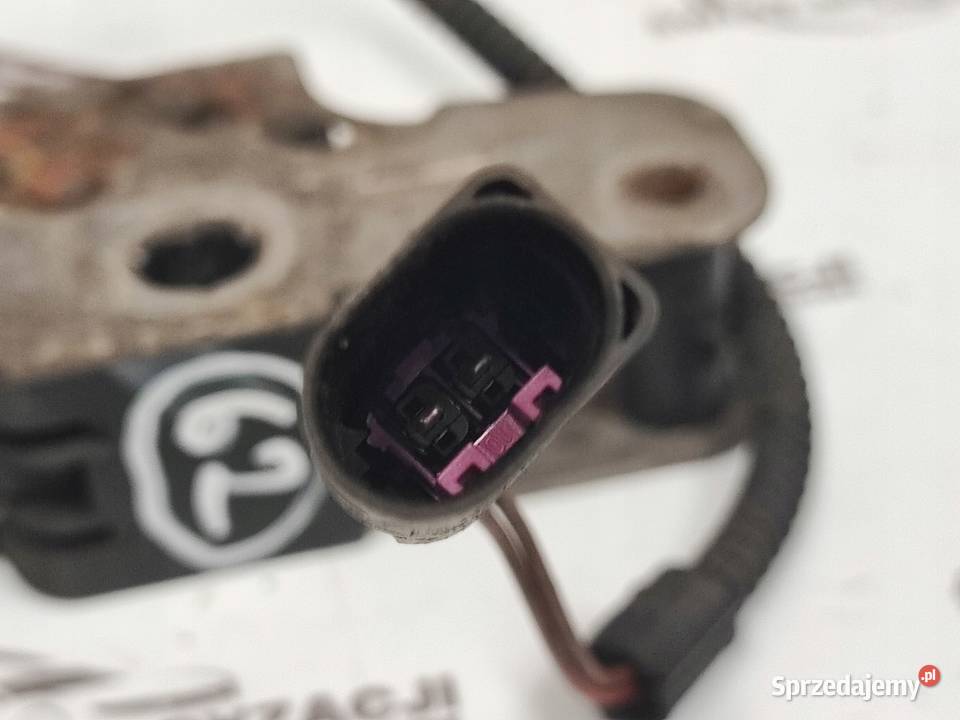 VOLKSWAGEN TIGUAN I 10r zamek maski Zamki, wkładki i kluczyki świętokrzyskie Kielce sprzedam