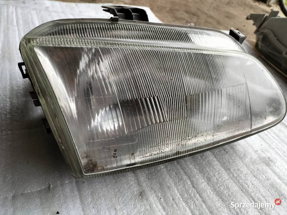 RENAULT SCENIC 1 LAMPA PRZÓD PRZEDNIA PRAWA Kamień-Kolonia