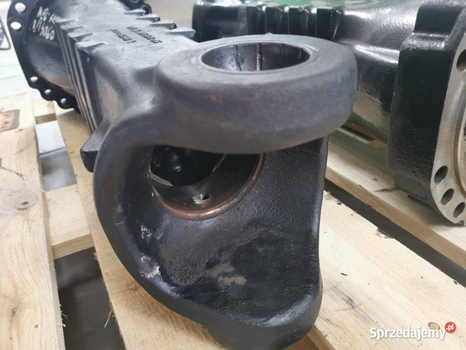 Holland LM 5040 Belka mostu Spicer Wilkowo