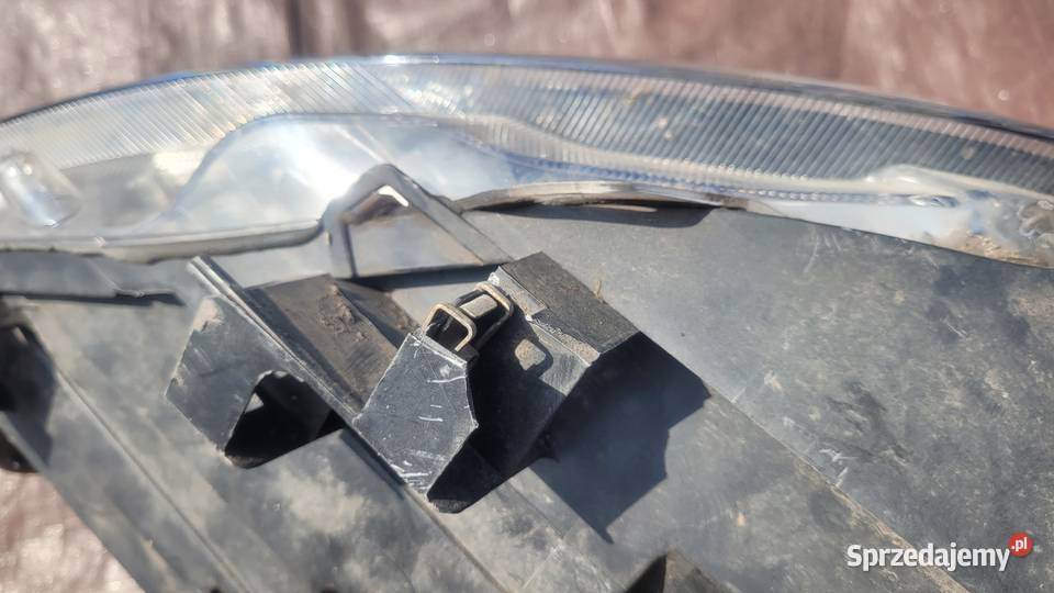 FIAT GRANDE PUNTO EVO 09 LAMPA LEWA PRZÓD śląskie