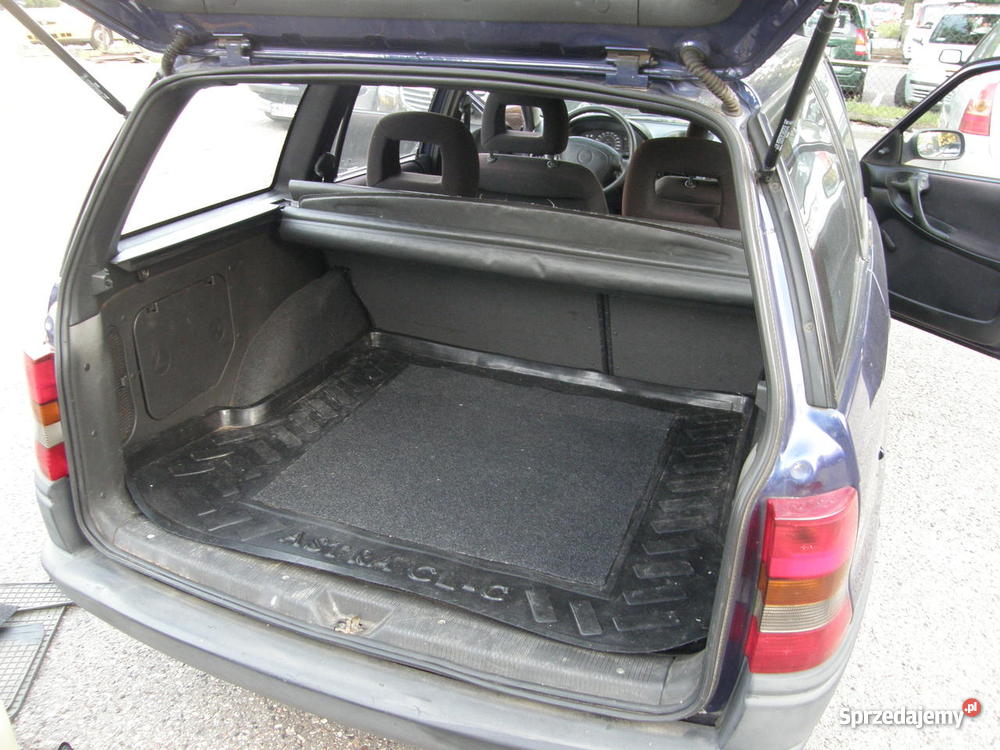 Opel Astra Classic 14 Combi 1999 mazowieckie Warszawa sprzedam