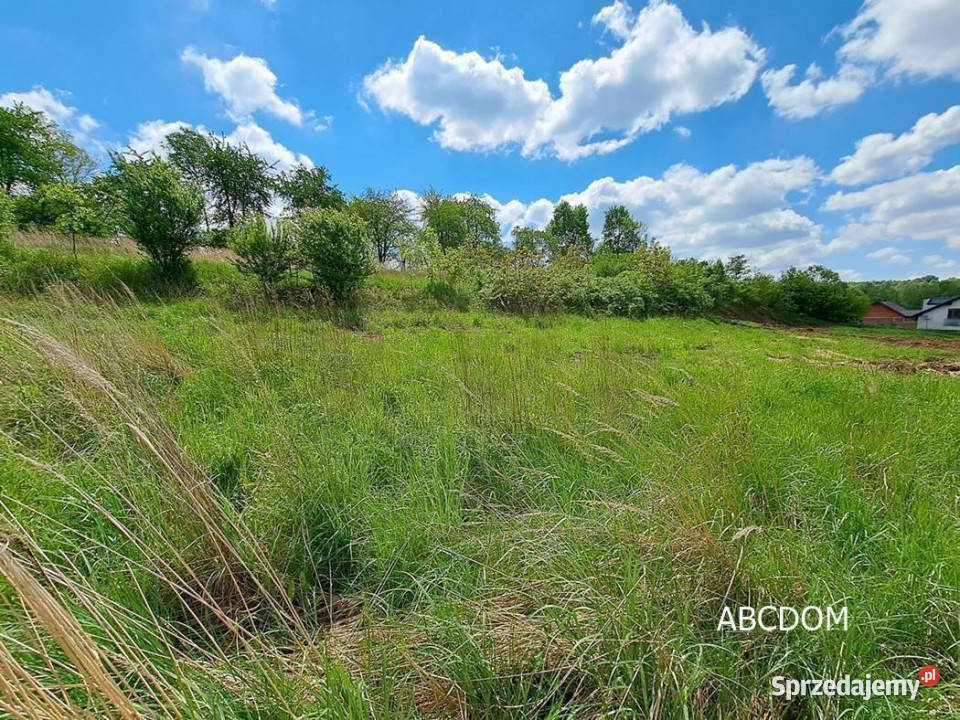 Dojazdów Działka Budowlna pow700 M2