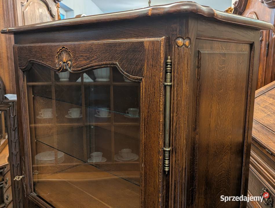 Piękna witrynaserwantka ludwikowska dąbsklep