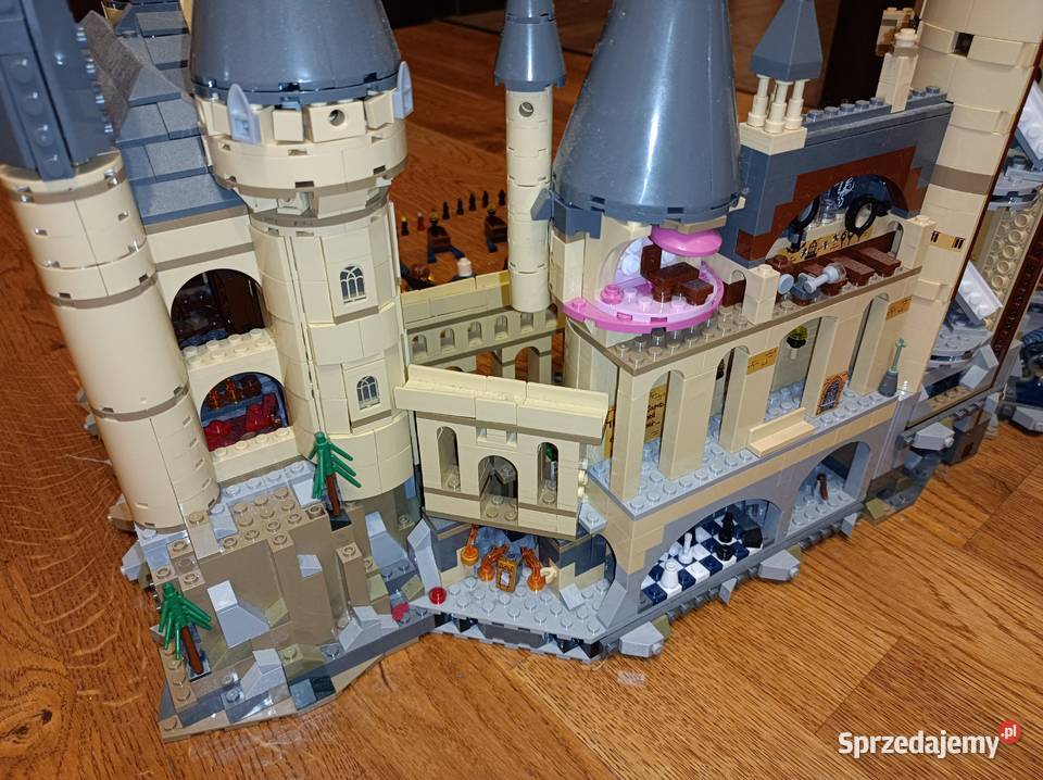 klocki Zamek Hogwart z oświetleniem Harry Potter Warszawa