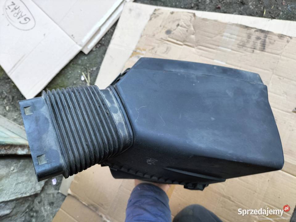 AUDI A6C6 A6 C6 OBUDOWA FILTRA POWIETRZA DOLOT Kamień-Kolonia