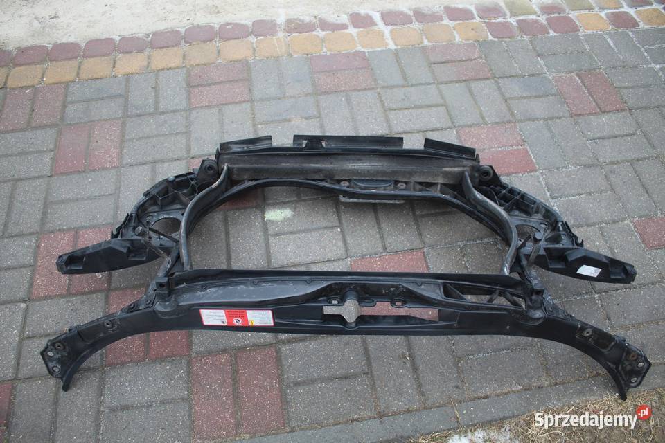 PAS PRZEDNI WZMOCNIENIE AUDI A4 B6 20 FSI osobowe sprzedam