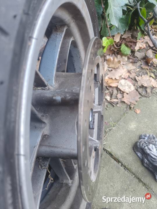 Piaggio X8 koło przód komplet Dębica