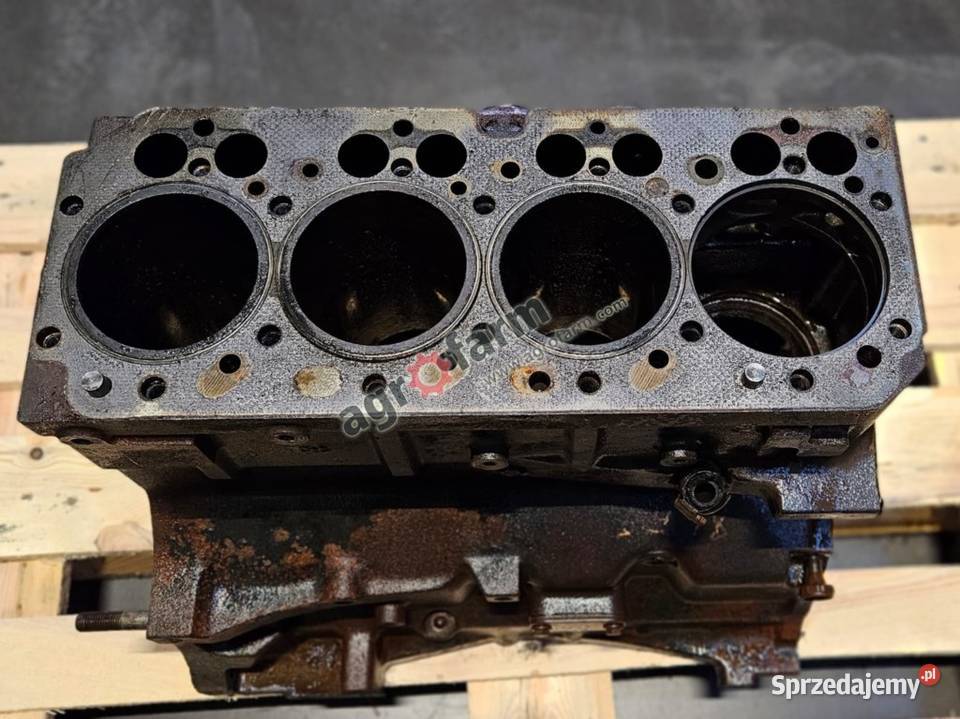 Blok silnika John Deere 6100 3410 3310 3210