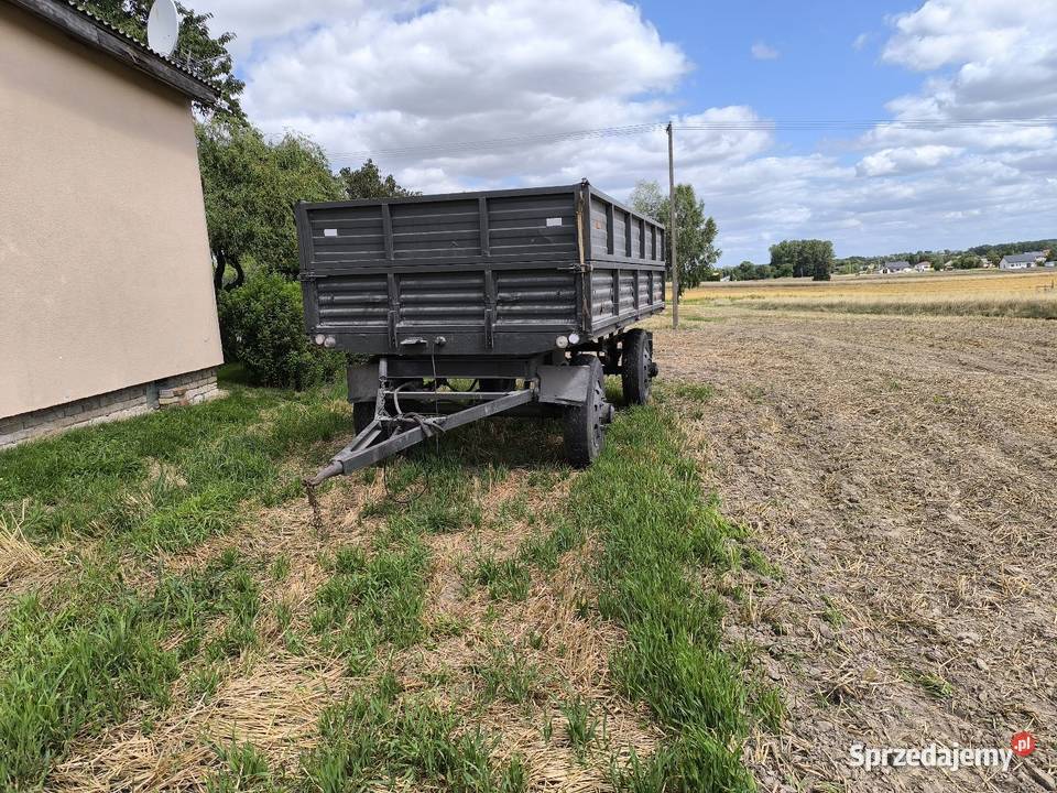 Przyczepa rolnicza zarejestrowana ubezpieczona