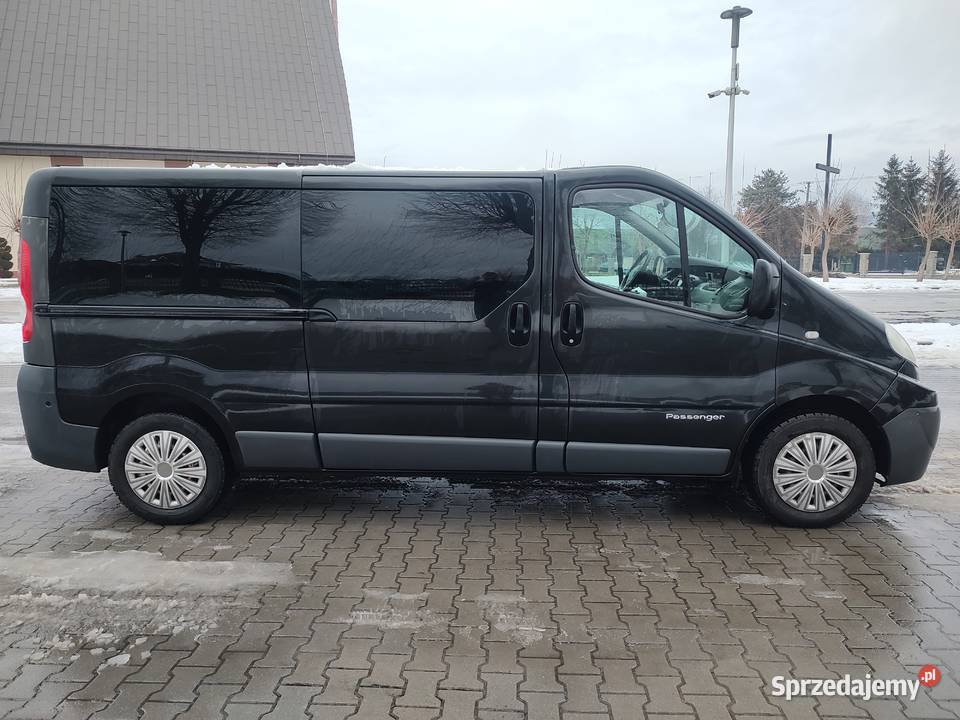 Renault Trafic 9osób Long 20 DCI