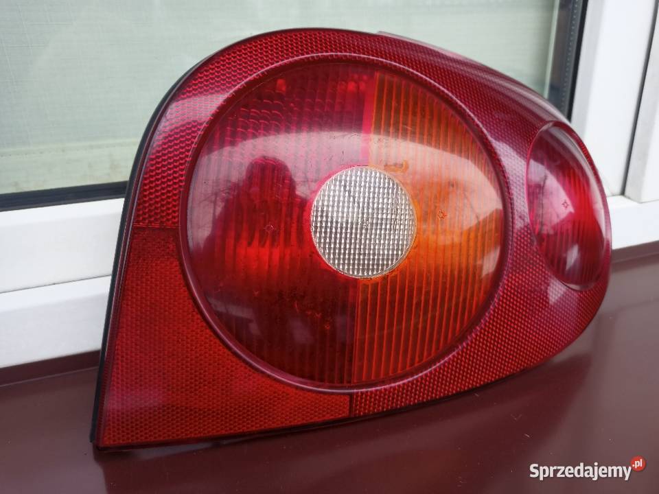 Renault Megane 1 Coupe lampa tył tylna prawa Sieradz