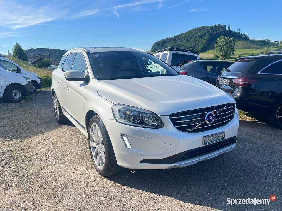 VOLVO XC60 24D5 215 full bezwypadkowy opłacony