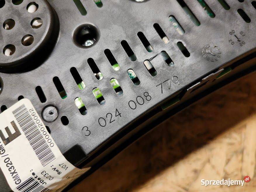 Licznik Zegary 25742937 Cadillac CTS 0207 32 V6 Pleszew