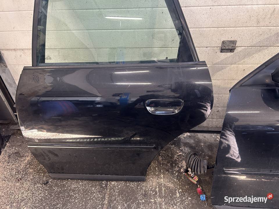 drzwi przednie kompletne tylne prawe lewe Audi Bodzentyn sprzedam