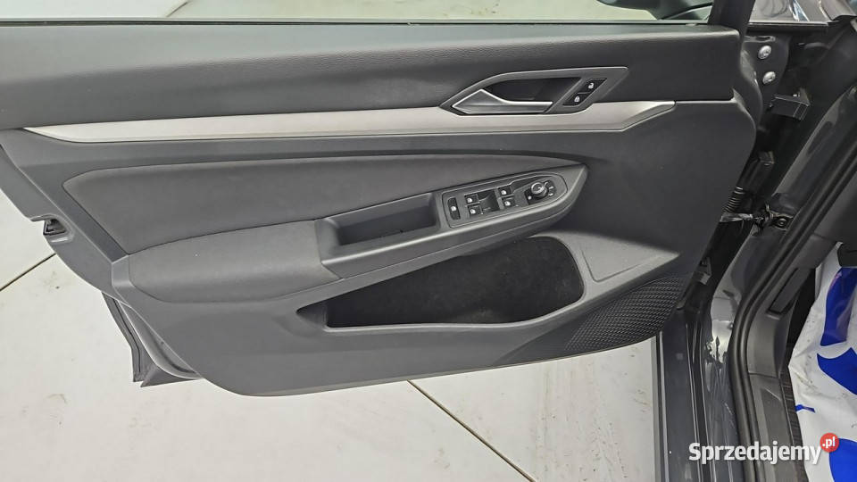 Volkswagen Golf 20 TDI Life Z Polskiego Salonu Warszawa