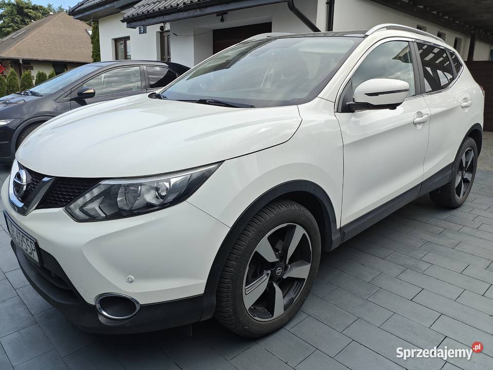 Nissan Qashqai Automat mały przebieg kamery 360 Qashqai Qashqai Dominów sprzedam