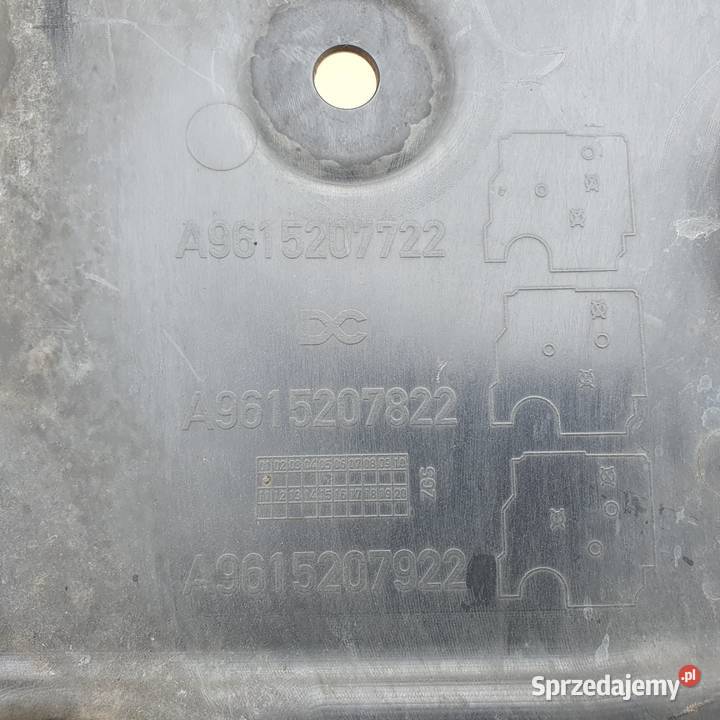 MERCEDES ACTROS MP4 OSŁONA MASKOWNICA Karoseria Bieleń