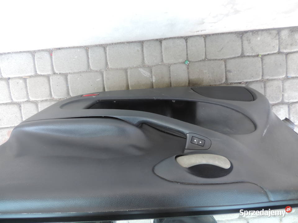 DRZWI PRAWY PRZÓD FIAT STILO 1 5D HB KOLOR 841A części blacharskie