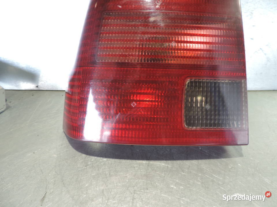 VW PASSAT B5 LAMPA LEWY TYŁ SEDAN Nowy Sącz