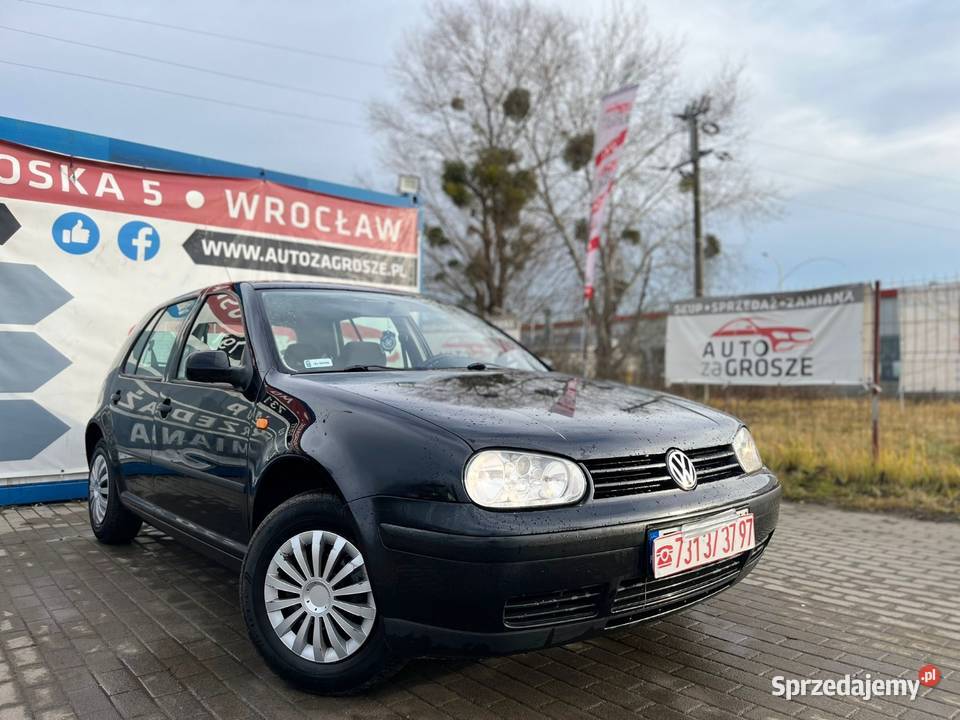 Volkswagen Golf 4 14 Benzyna Szyberdach Długie Samochody osobowe Wrocław