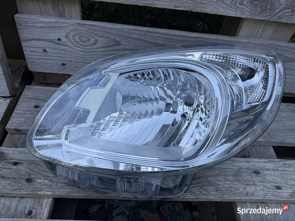 Lampa przednia Renault Kangoo II Poznań