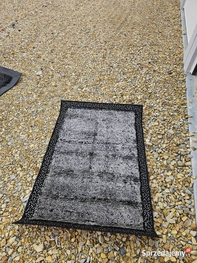 Dywan Swarovski czarny z kryształkami 130x85