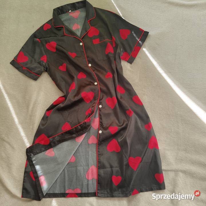 Szlafrok w serduszka ML