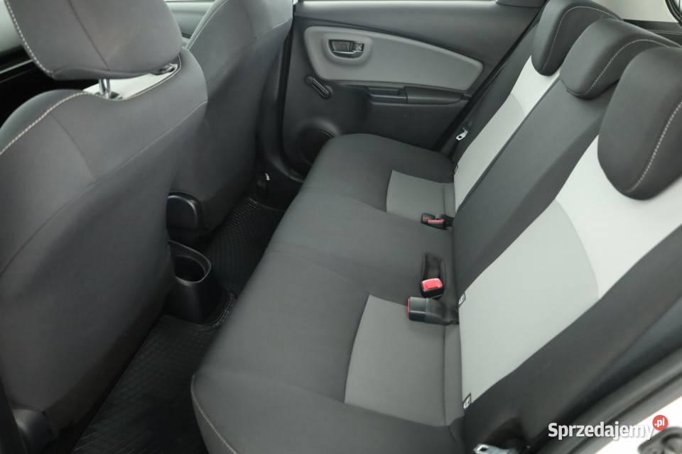 Toyota Yaris 10 VVTi klimatyzacja Piaseczno