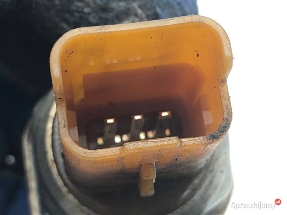 CZUJNIK CIŚNIENIA PALIWA FORD TRANSIT COURIER Motoryzacja