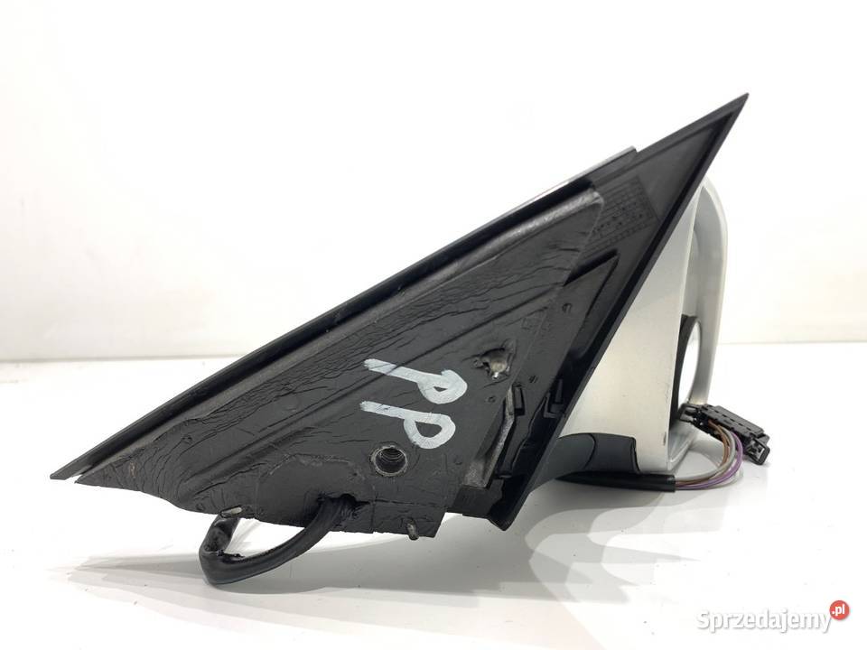 LUSTERKO PRAWY VW PASSAT B5 Hatchback 9601